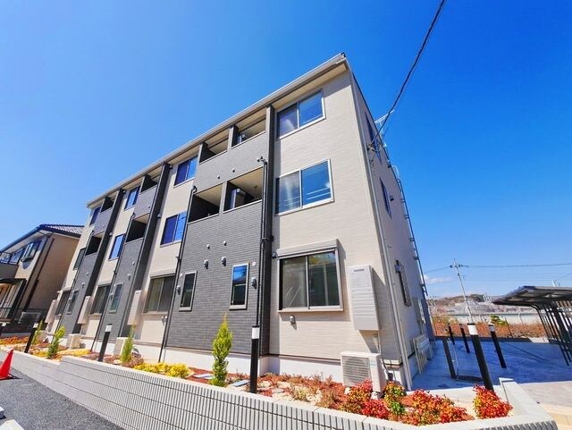 WIN12の物件外観写真