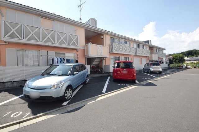 メゾンタカの物件外観写真