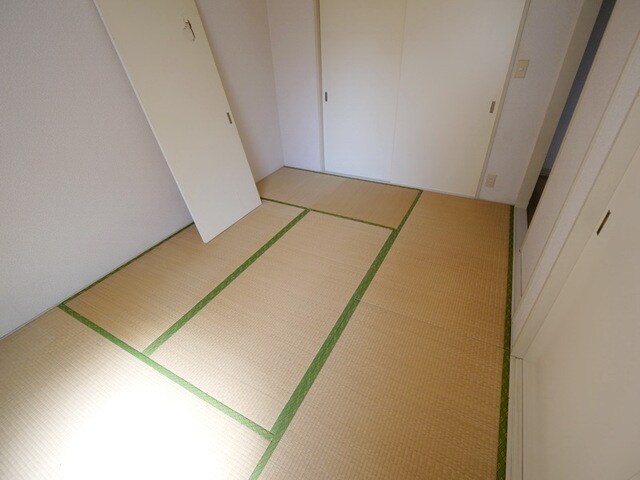 メゾンタカの物件内観写真