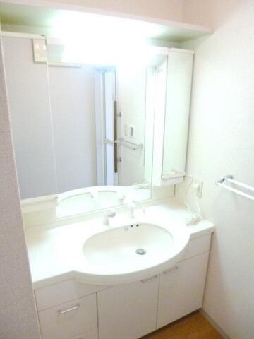 ヴィラージュIIの物件内観写真