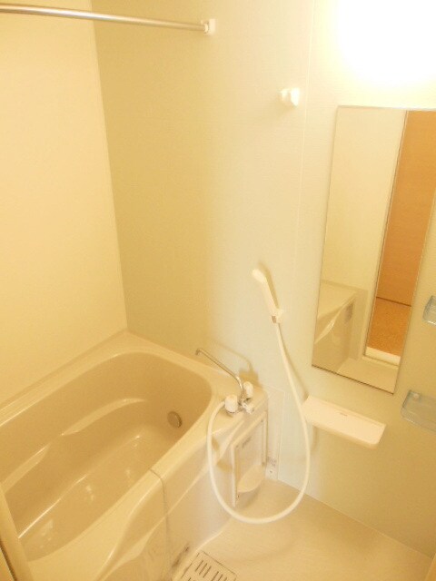 クレセール聖蹟の物件内観写真