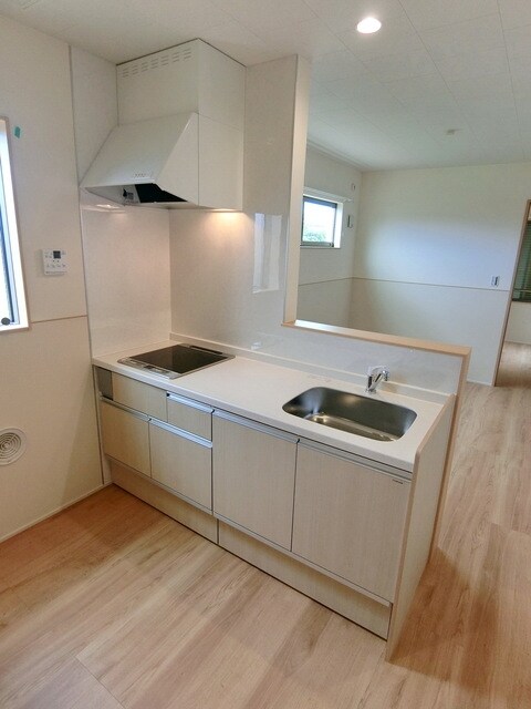 ウエストコート日野の物件内観写真