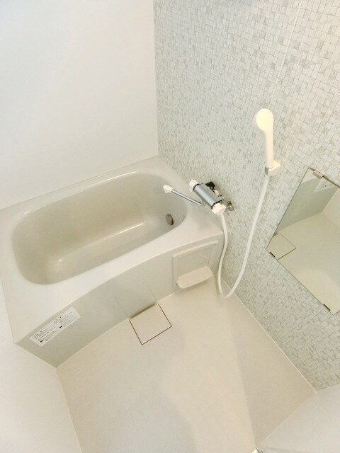 ウエストコート日野の物件内観写真