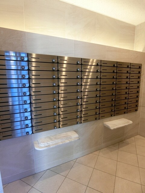 シュトラーレ 八日町の物件内観写真