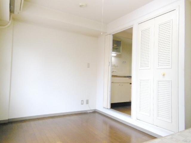 Queens Academiaの物件内観写真