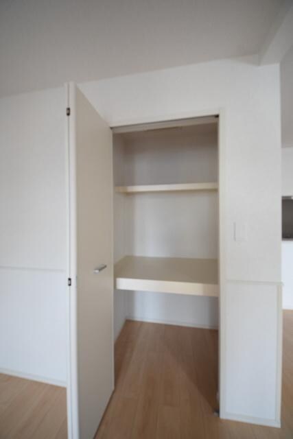 フレーシュ・カスミの物件内観写真