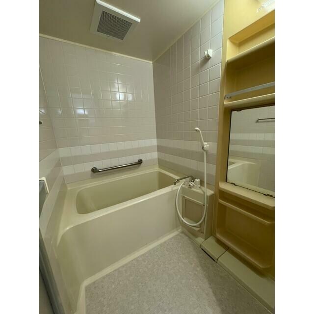 グランシャリオ片倉A棟の物件内観写真