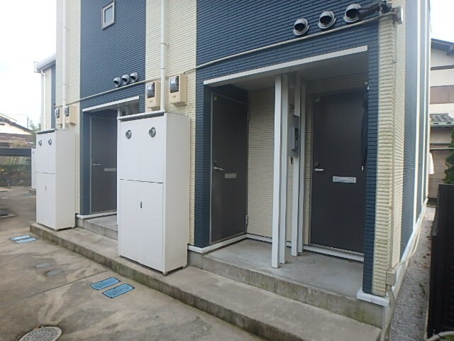 レオパレスパサージュIIの物件外観写真