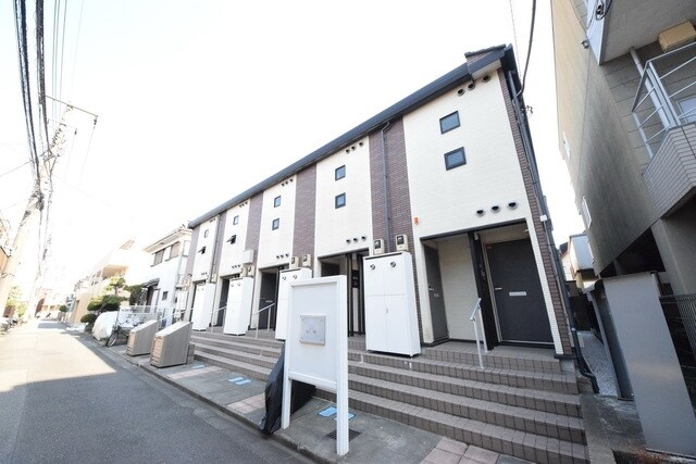 レオネクスト岩澤の物件外観写真