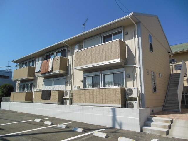 リバーサイドエルの物件外観写真