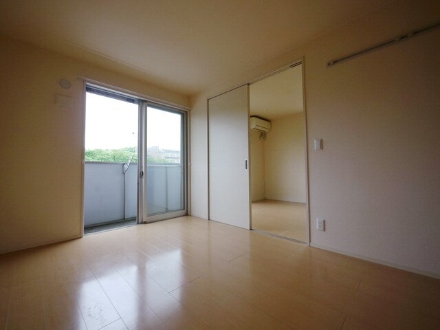 リバーサイドエルの物件内観写真