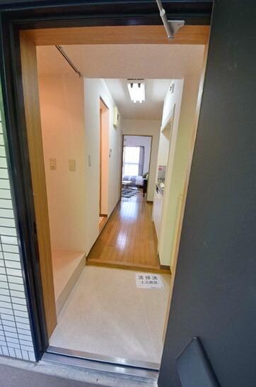 ホワイトレジデンスの物件内観写真