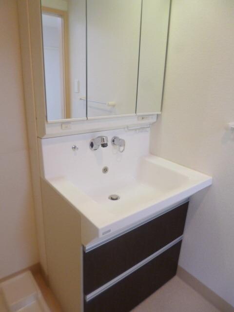 メゾン ラフォーレの物件内観写真