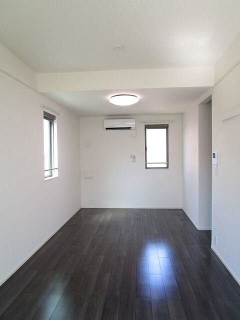 リーヴァ・ノイの物件内観写真