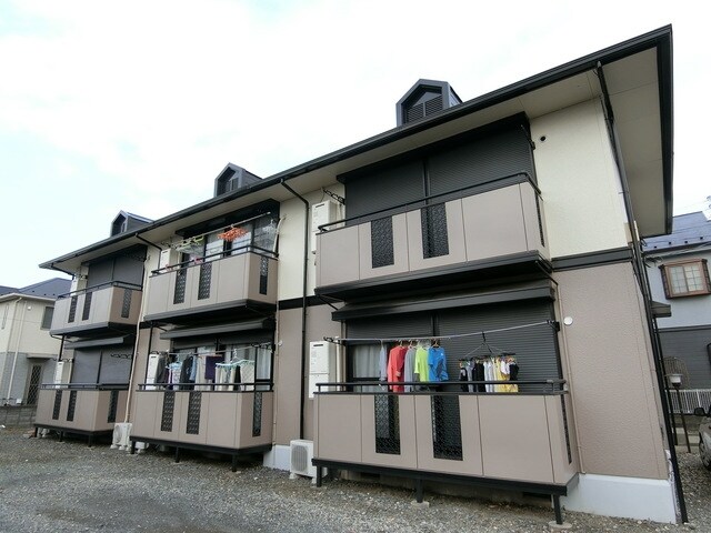 グランシャリオの物件外観写真