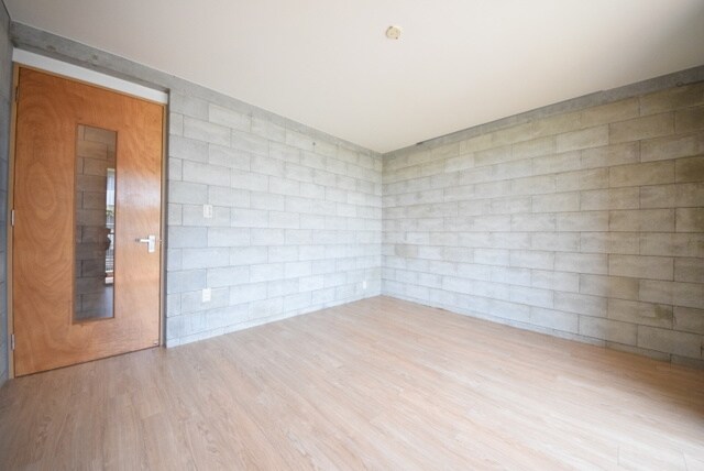 エルムコートの物件内観写真