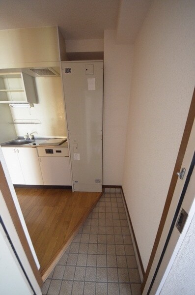 リヴイン国立の物件内観写真