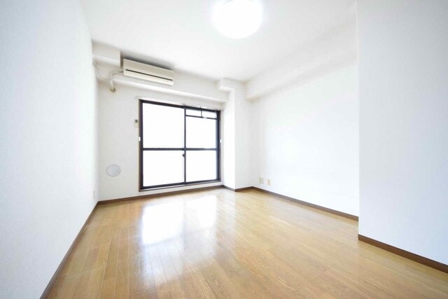 リヴイン国立の物件内観写真