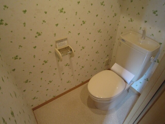 絹の道 B棟の物件内観写真