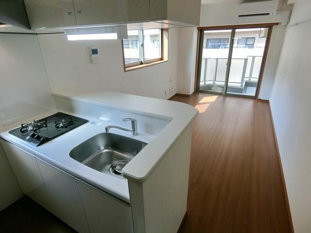 レジス立川曙町の物件内観写真