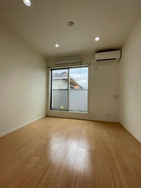 クリスタルレジデンス立川の物件内観写真