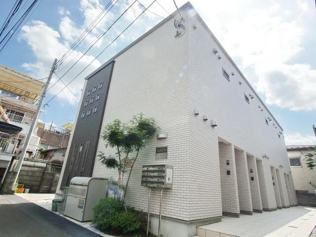 シャングリラの物件外観写真