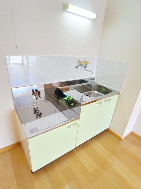 ゴールデンパレスの物件内観写真