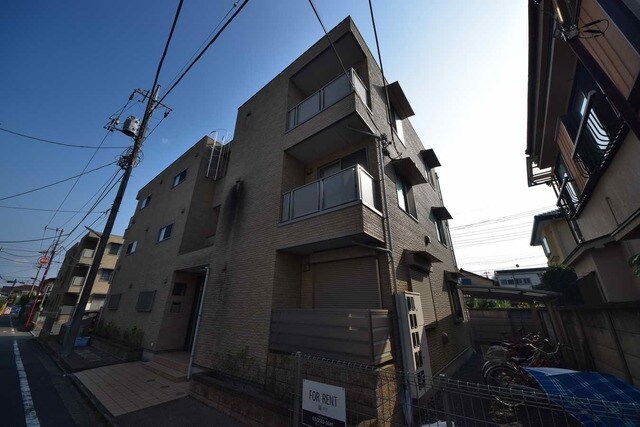 ドミール壱番館の物件外観写真