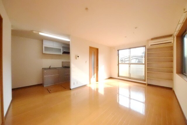 ドミール壱番館の物件内観写真