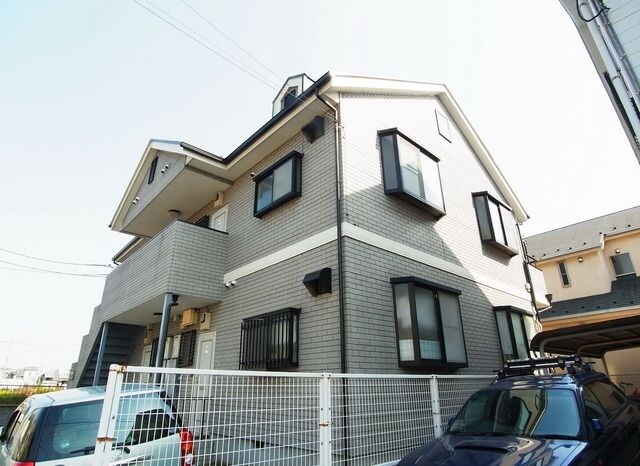 アベニールの物件外観写真