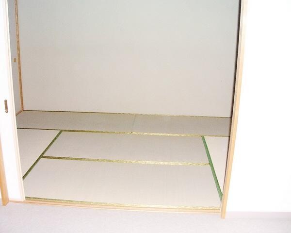 ラフィネ立川の物件内観写真