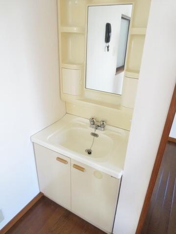 それいゆ一ツ橋弐番館の物件内観写真