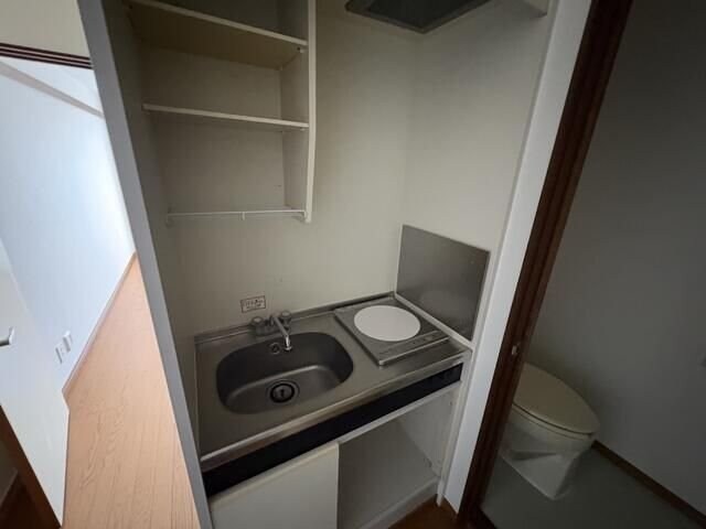 ウイスタリアビルの物件内観写真