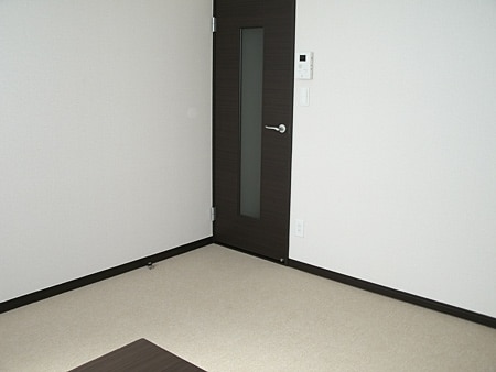 レオネクスト六番館の物件内観写真