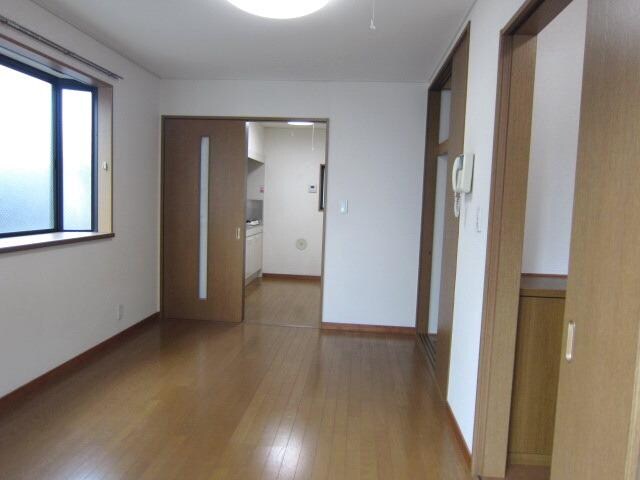 コウズィプレイスの物件内観写真