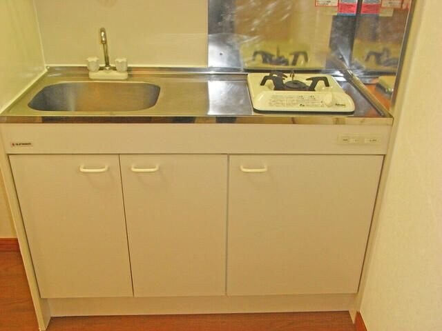 コウズィプレイスの物件内観写真