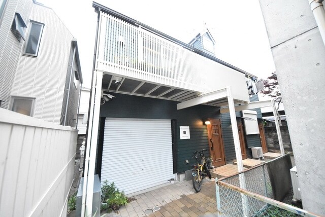 ハウスDENの物件外観写真