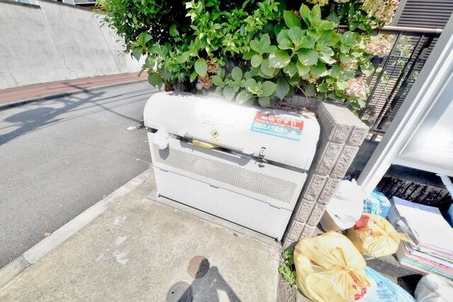 レオネクスト六番館の物件内観写真