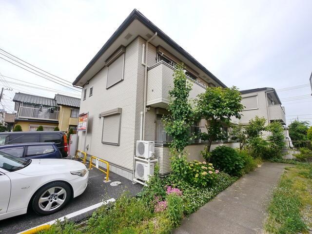 パインコート小平Aの物件外観写真