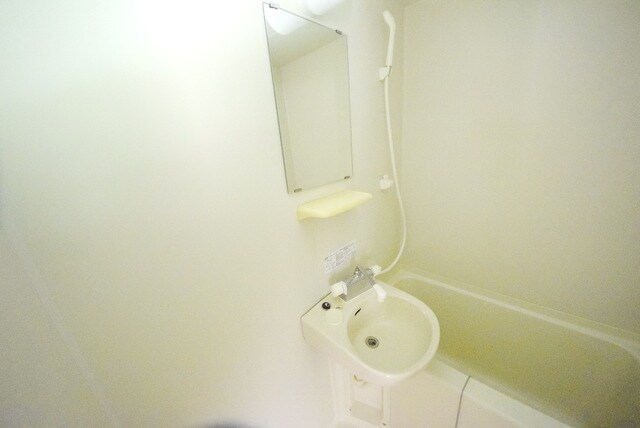 レオパレスグリーンハウスVの物件内観写真