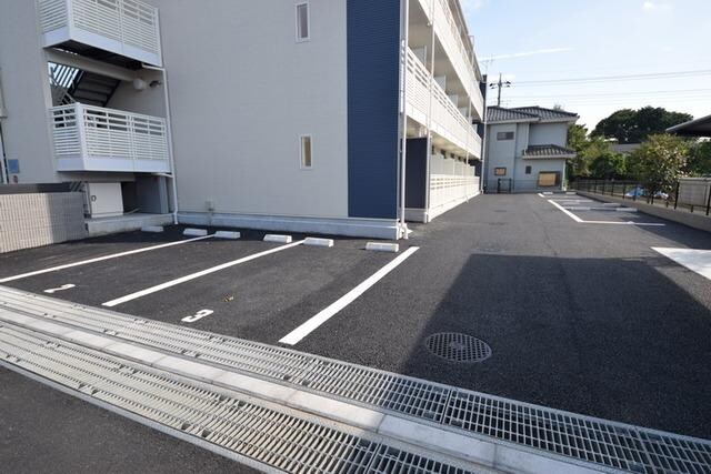 レオネクストレーヴの物件内観写真