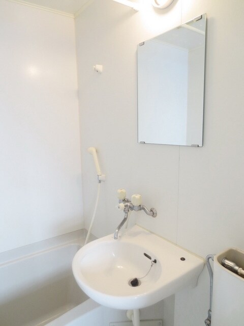 コーポラス紀里の物件内観写真