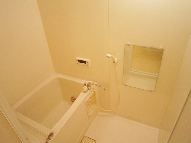 絹の道 B棟の物件内観写真