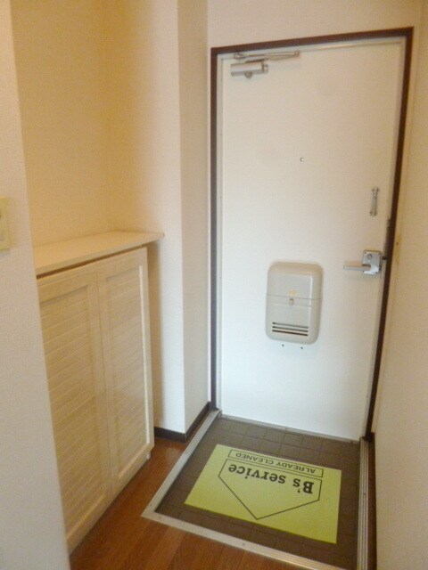 セントラルパディの物件内観写真