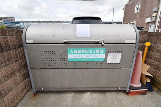 ジュネックスB棟の物件内観写真