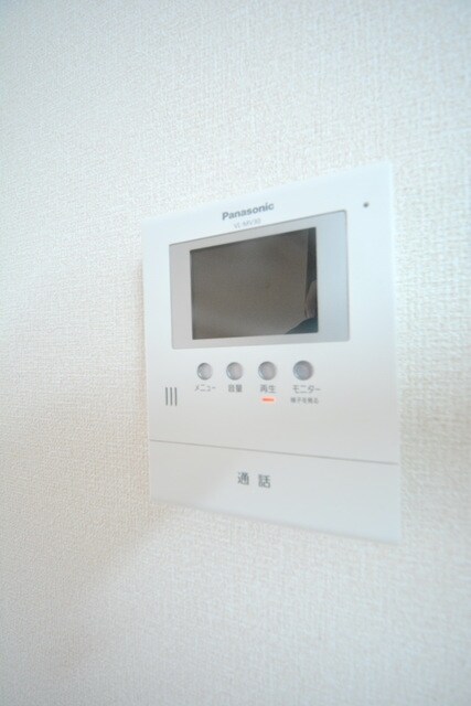 サンク モンタニア B棟の物件内観写真