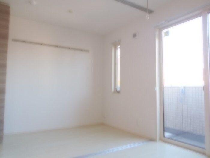 コゥジーコートの物件内観写真