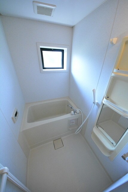 アヴァンティコートAの物件内観写真