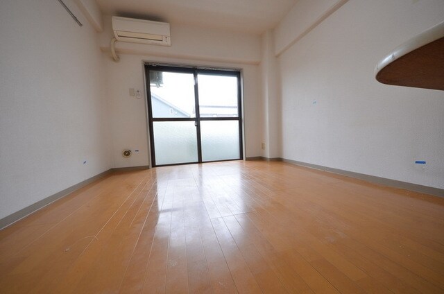 Opus Grand国立の物件内観写真