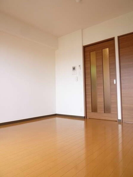 RESPECT THREEの物件内観写真